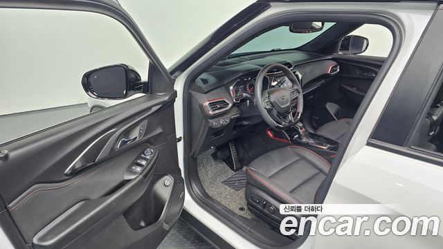 ChevroletGMDaewoo Trailblazer 2023 — photo 17