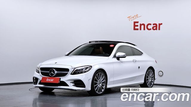 Mercedes-Benz C-Class 2019 — photo 1