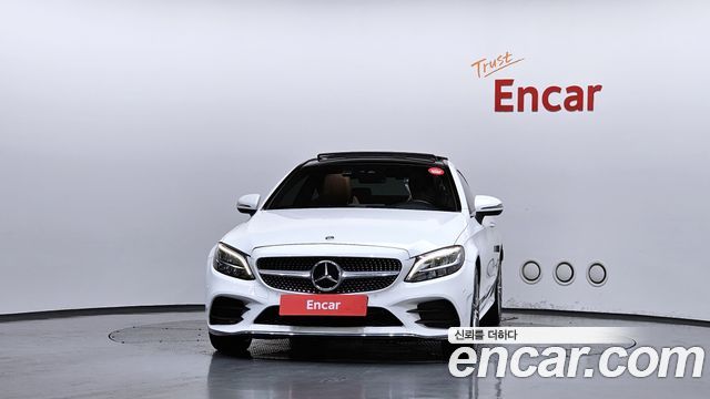 Mercedes-Benz C-Class 2019 — photo 3