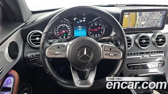Mercedes-Benz C-Class 2019 — photo 19