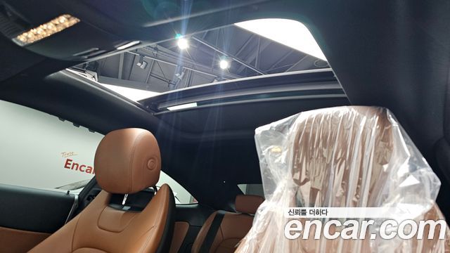 Mercedes-Benz C-Class 2019 — photo 22