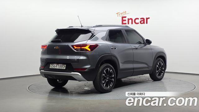 Chevrolet Korea Trailblazer 2021 — photo 2