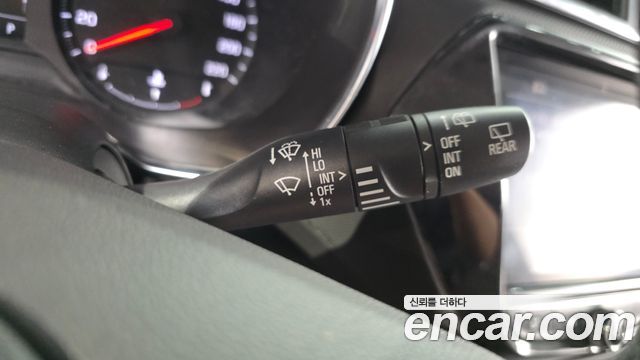 Chevrolet Korea Trailblazer 2021 — photo 30