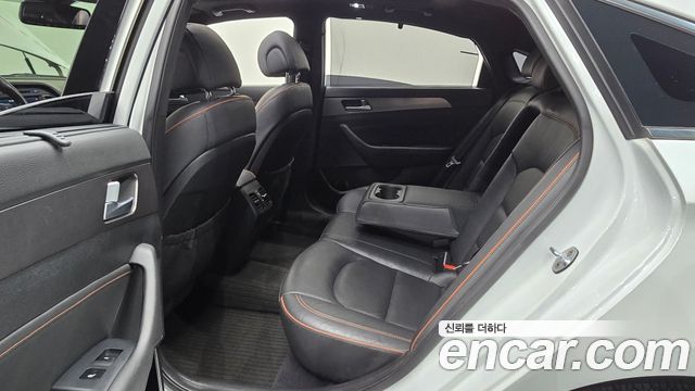 Hyundai Sonata 2016 — photo 12