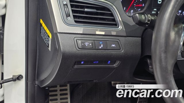 Hyundai Sonata 2016 — photo 14