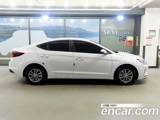 Hyundai AVANTE 2020 — photo 3