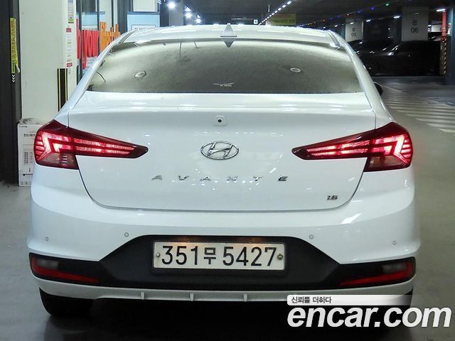 Hyundai AVANTE 2020 — photo 5