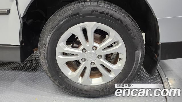 KG Mobility KORANDO 2016 — photo 7
