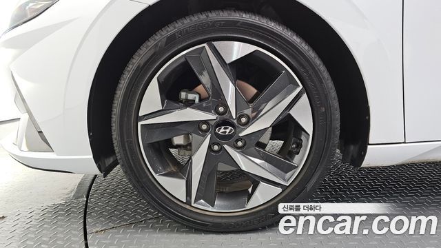 Hyundai AVANTE 2022 — photo 5