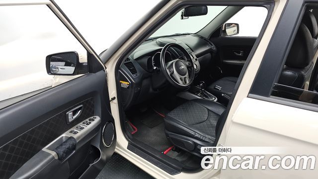Kia Soul 2012 — photo 10