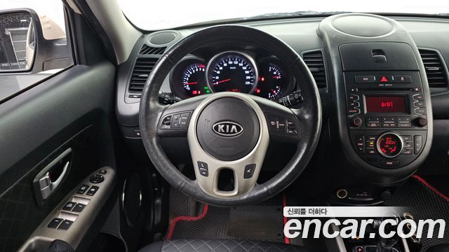 Kia Soul 2012 — photo 13