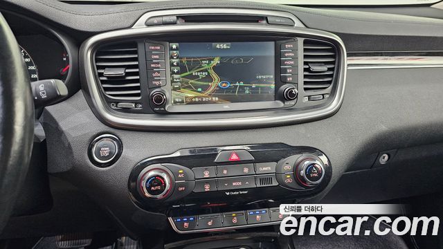 Kia Sorento 2015 — photo 13
