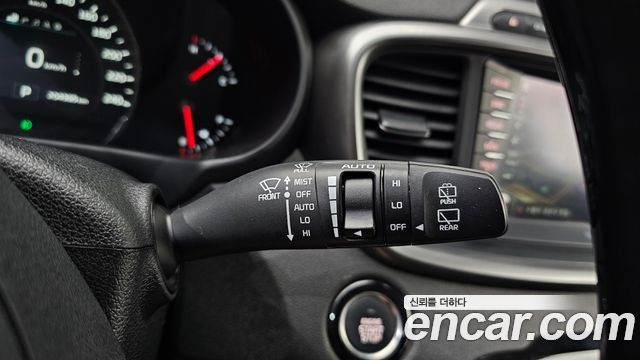 Kia Sorento 2015 — photo 17