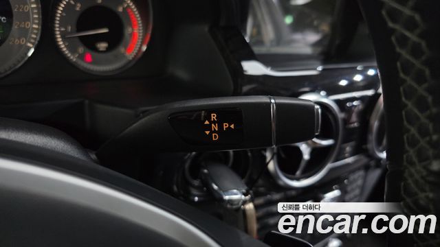 Mercedes-Benz GLK-Class 2015 — photo 9