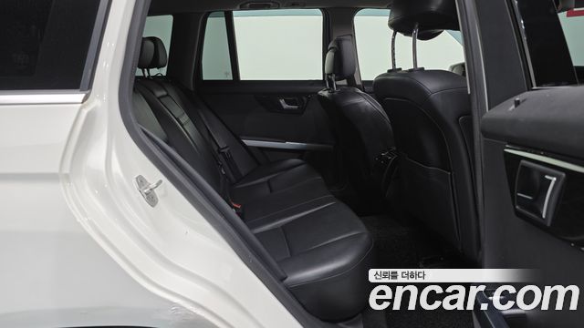 Mercedes-Benz GLK-Class 2015 — photo 11
