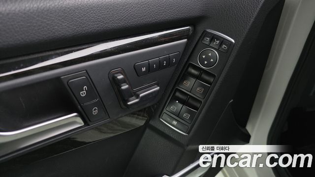 Mercedes-Benz GLK-Class 2015 — photo 16