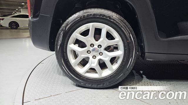 Jeep Renegade 2017 — photo 5