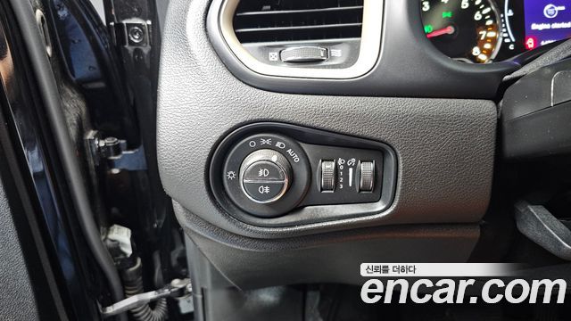 Jeep Renegade 2017 — photo 20
