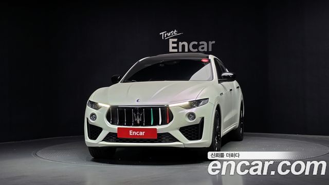 Maserati Levante 2017 — photo 3