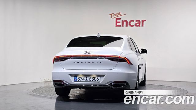 Hyundai Grandeur 2022 — photo 4