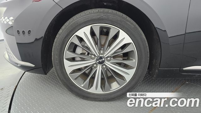 Kia K8 2023 — photo 5