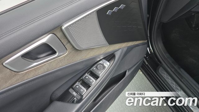 Kia K8 2023 — photo 28