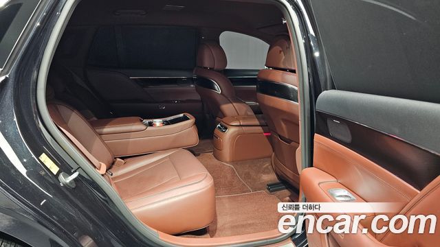 Genesis G90 2022 — photo 12