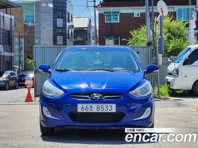 Hyundai Accent 2012 — photo 4
