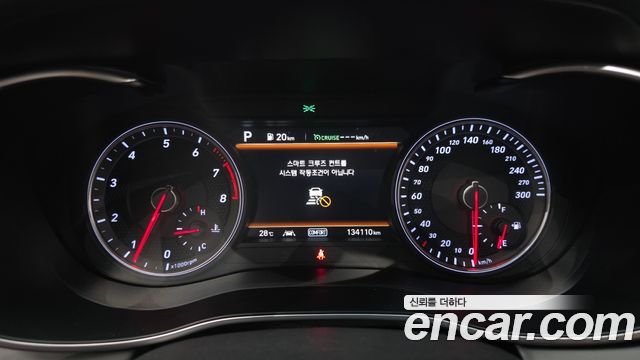 Genesis G70 2019 — photo 11