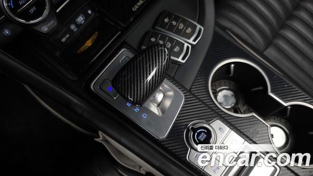 Genesis G70 2019 — photo 12