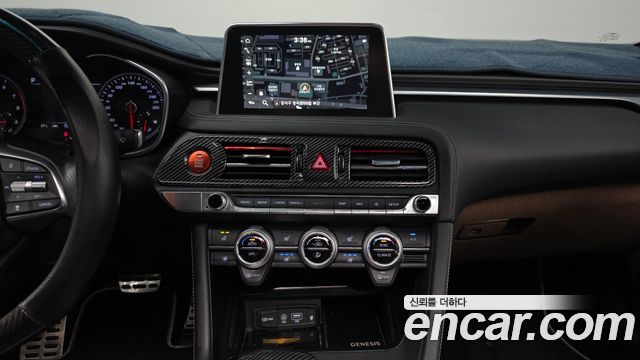 Genesis G70 2019 — photo 19