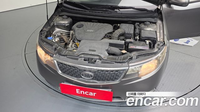 Kia Porte 2011 — photo 6