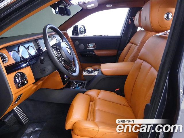 Rolls-Royce Phantom 2020 — photo 9