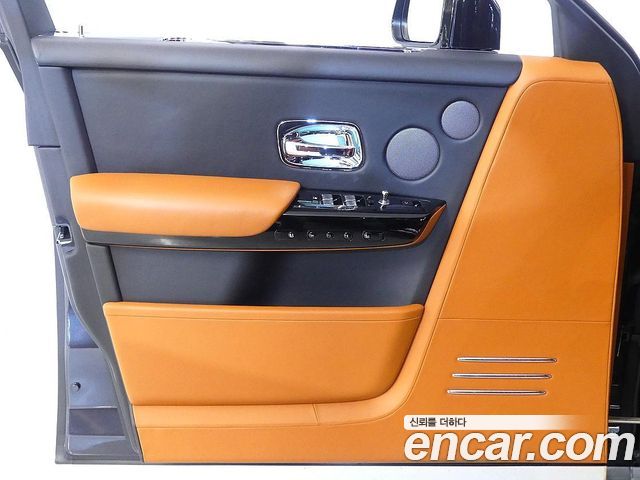 Rolls-Royce Phantom 2020 — photo 12