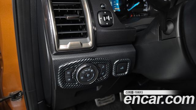 Ford Ranger 2022 — photo 25