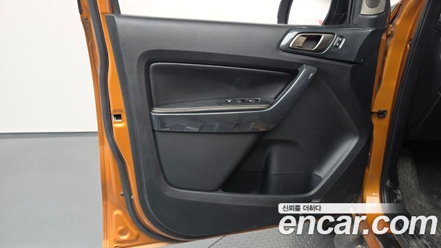 Ford Ranger 2022 — photo 14