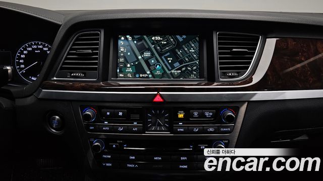 Hyundai Genesis 2016 — photo 19