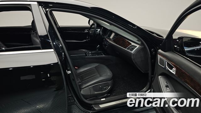 Hyundai Genesis 2016 — photo 16