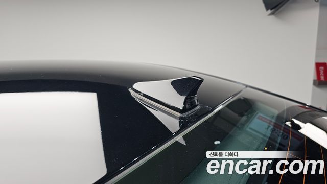 Hyundai Genesis 2016 — photo 32