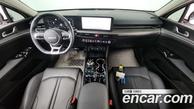 Kia K5 2024 — photo 10