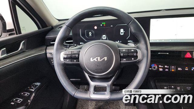 Kia K5 2024 — photo 19