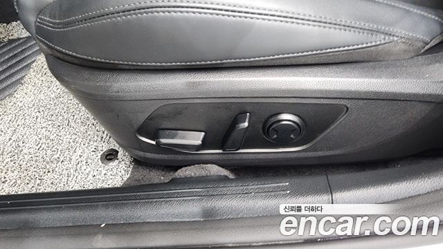 Kia K5 2024 — photo 31