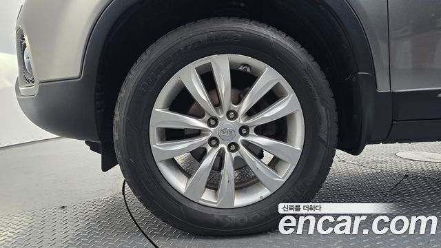 Kia Sorento 2011 — photo 5