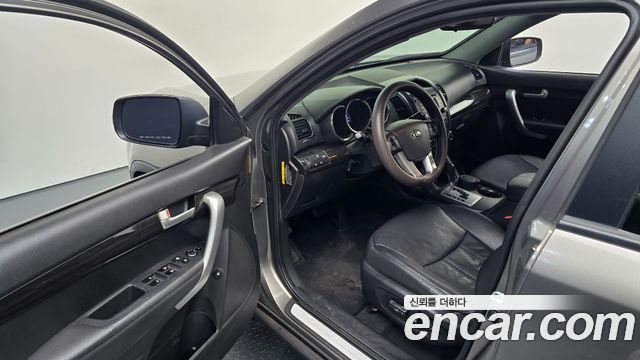 Kia Sorento 2011 — photo 11