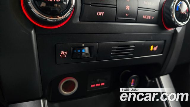 Kia Sorento 2011 — photo 17