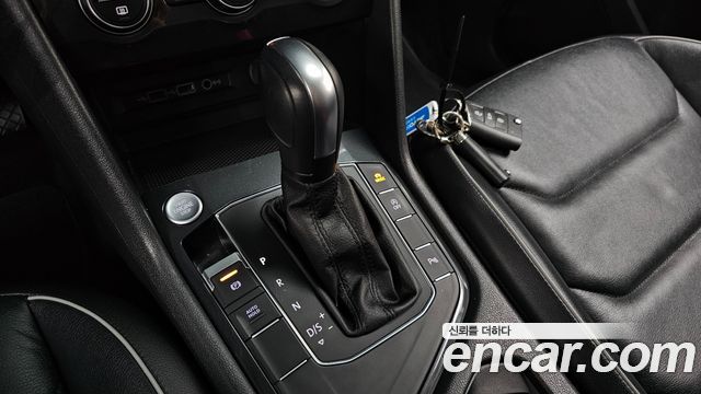 Volkswagen Tiguan 2020 — photo 12