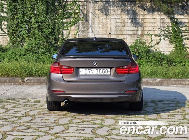 BMW 3-Series 2013 — photo 5