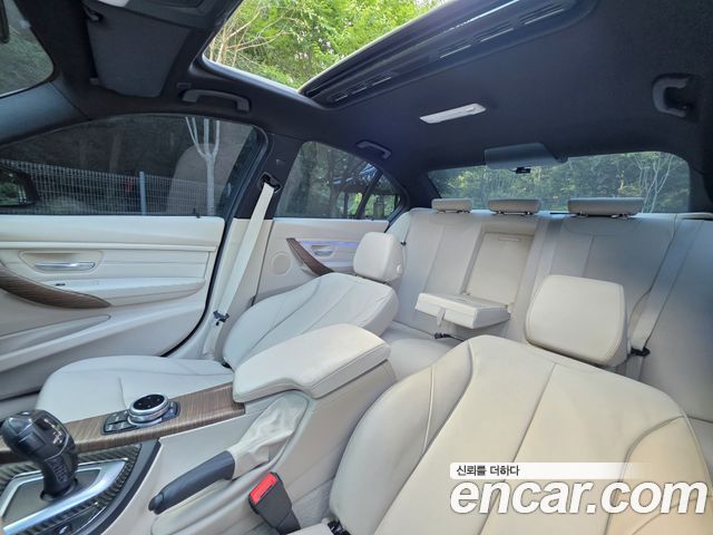 BMW 3-Series 2013 — photo 16