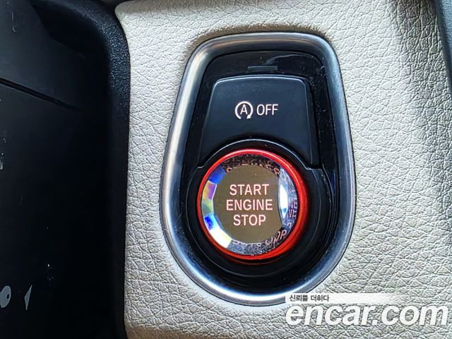 BMW 3-Series 2013 — photo 17
