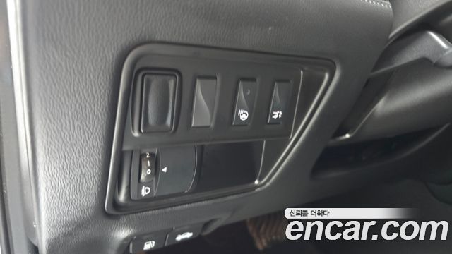 Renault Korea QM6 2020 — photo 17